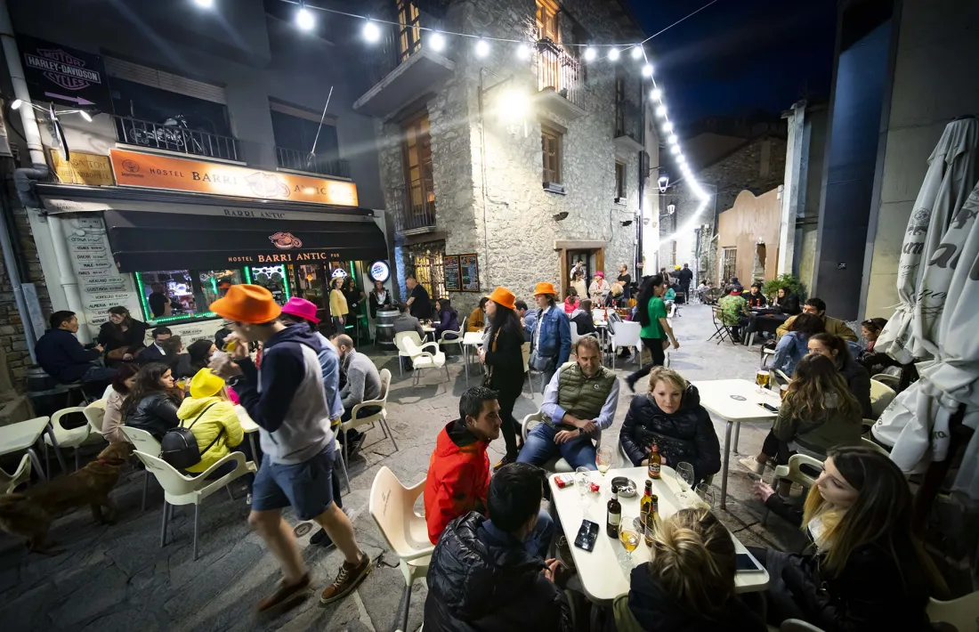 Terrasses al centre històric durant una edició del 'De copes'.
