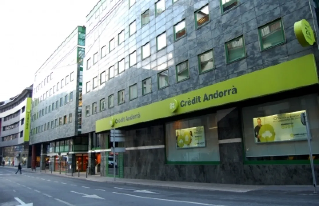  Fitch confirma el ràting de Crèdit Andorrà en 'BBB' amb perspectiva estable