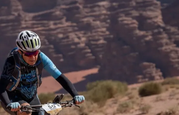 p. 61 ramon aranda neom titan desert