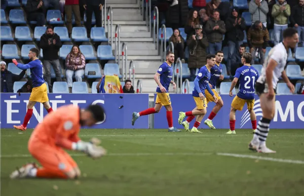 p. 28 FC Andorra - Facundo Santana