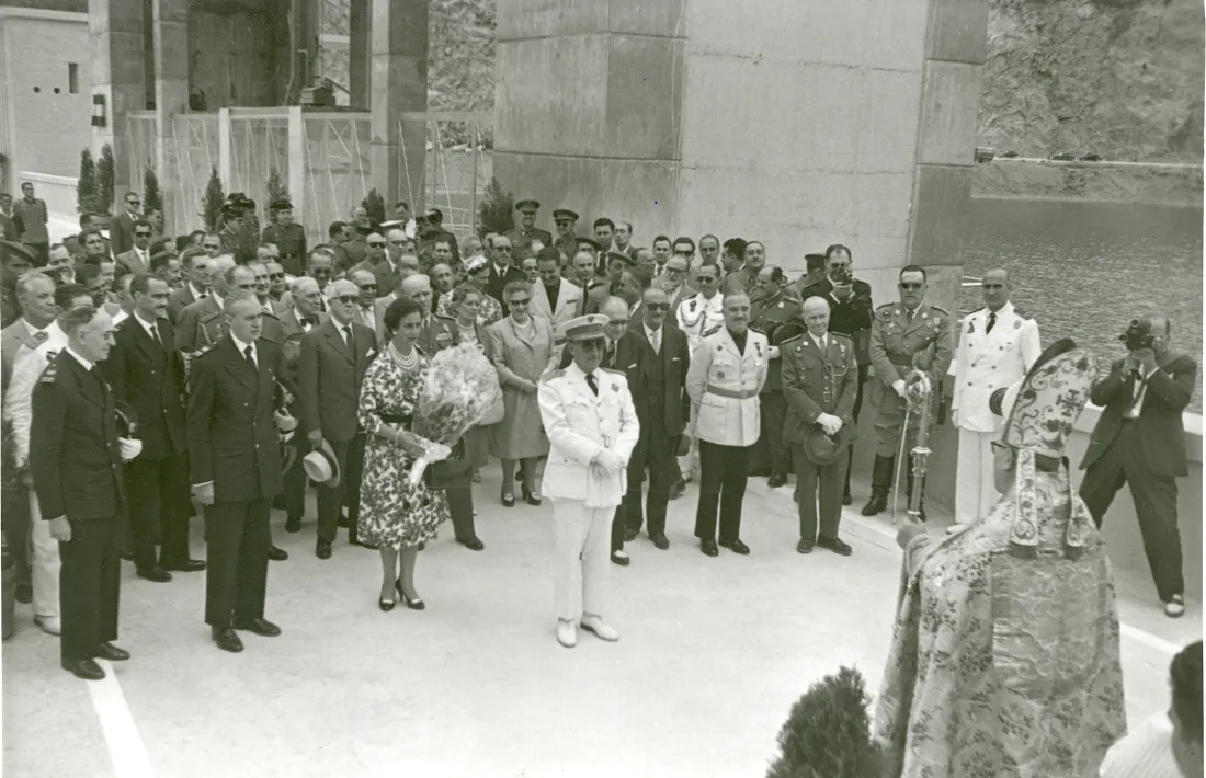 30 de juny del 1959: benedicció de la presa d’Oliana amb la presència de Franco i el seu seguici. 