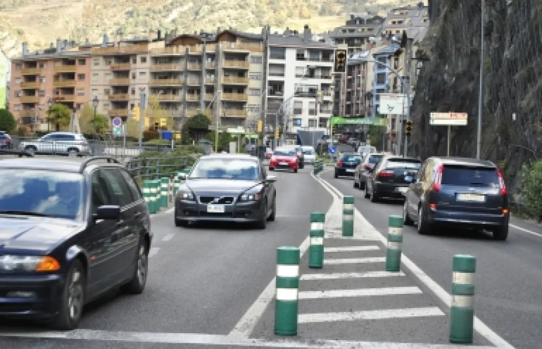 El nombre de visitants al país baixa un 9,1% al maig però les pernoctacions pugen un 0,7%
