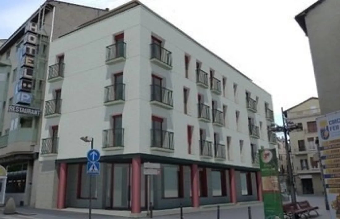 L'edifici, llegat per Joan Obiols. 