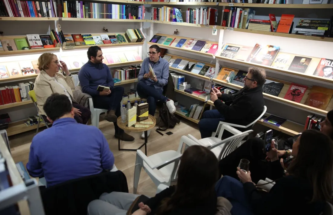 Marisa Muñoz, Jan Arimany i Oliver Vergés, que exercia ahir de presentador a la Trenca.