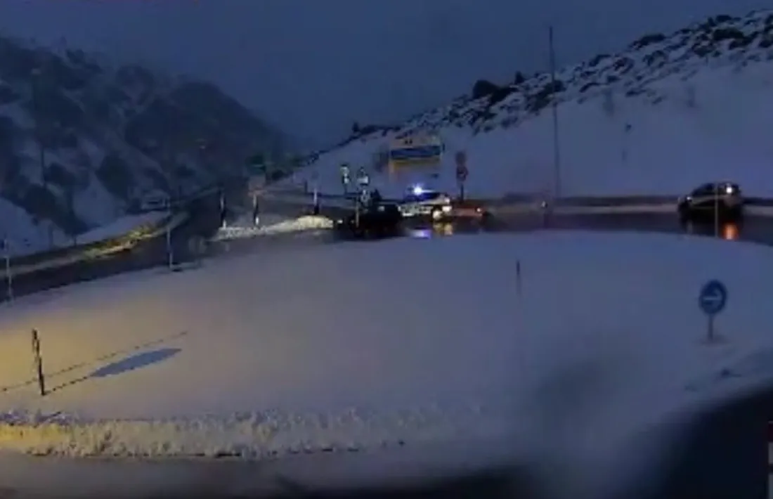L’accés a Andorra des de França, ahir al vespre una hora després d’haver-se tallat.