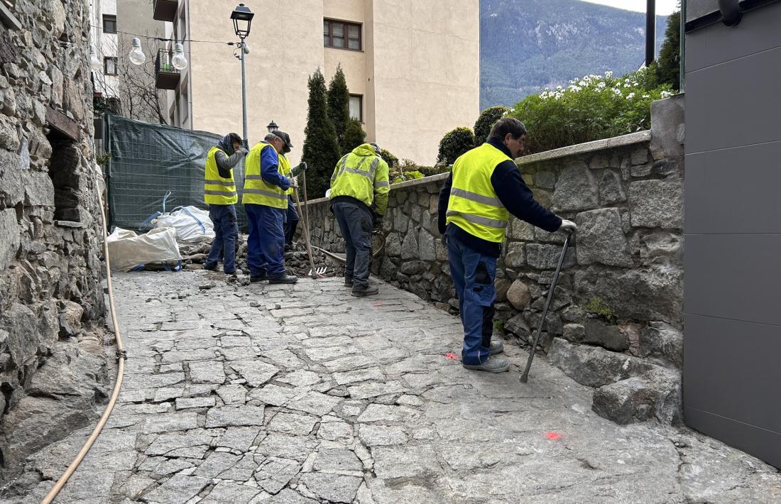 Els treballs han començat aquesta setmana a l'Antic Carrer Major.