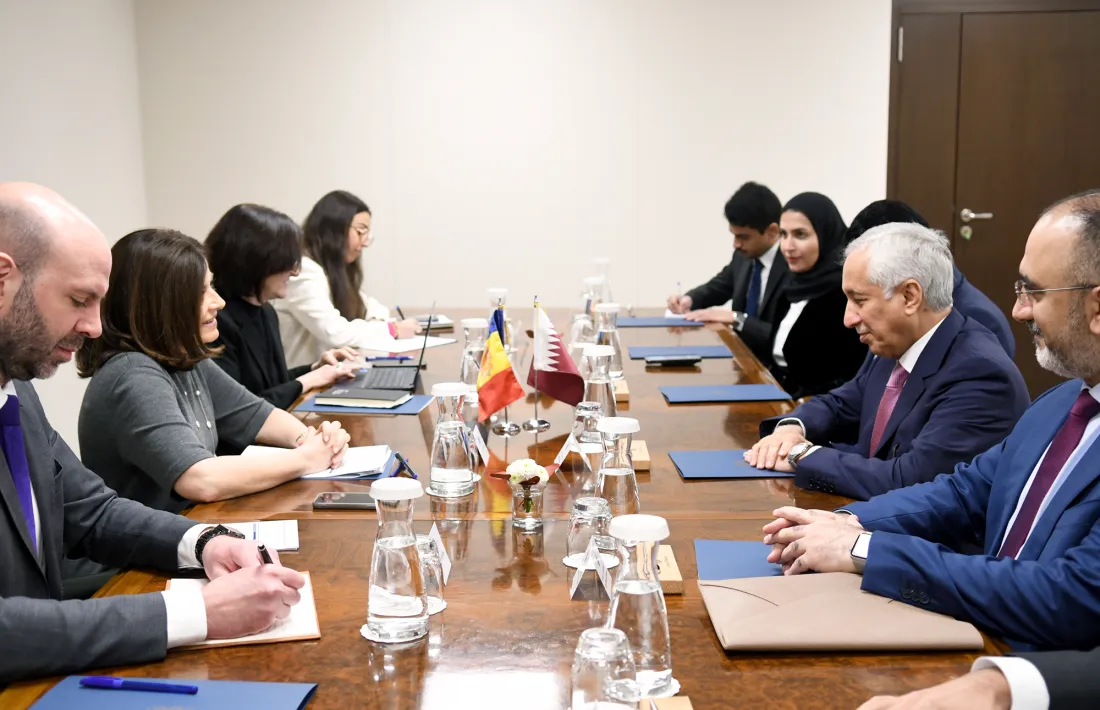 Un moment de la vista del sultà Bin Saad Al Muraikhi, ministre d'Estat per Afers Exteriors de Qatar.