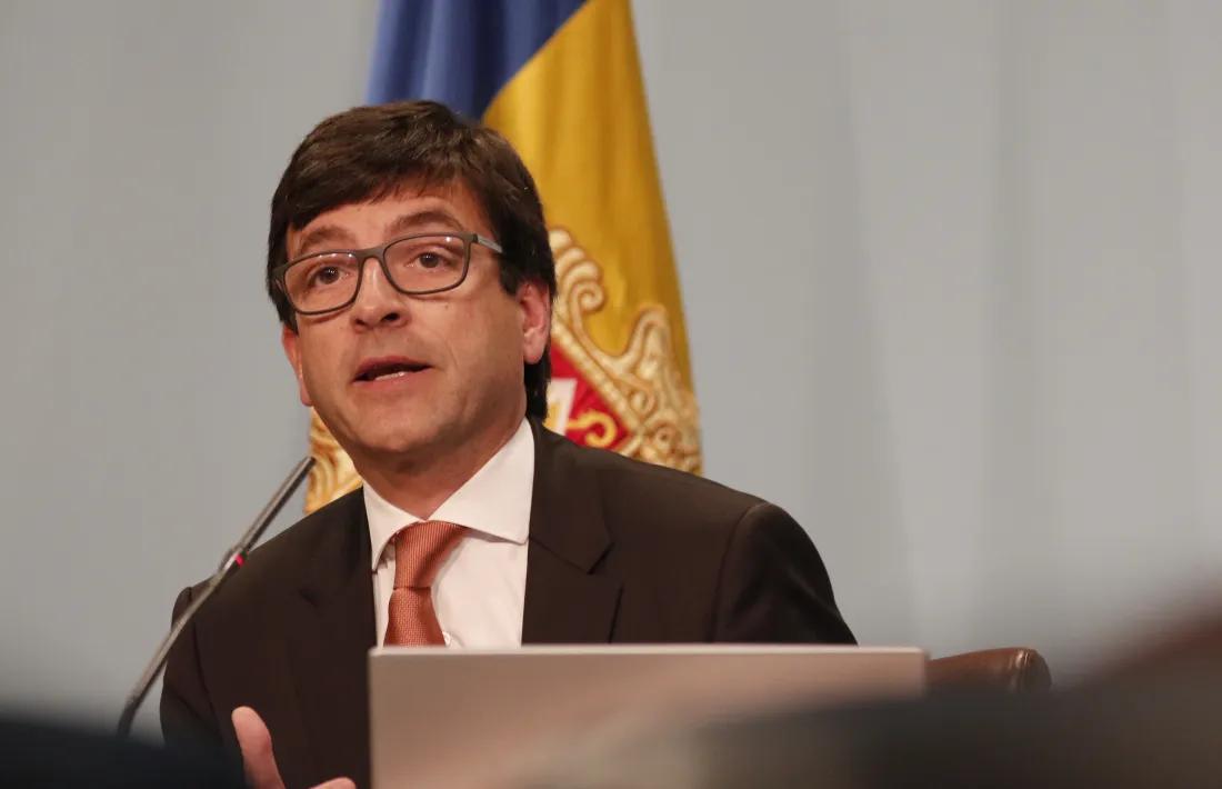 Una querella contra Cinca fa que el PS vegi “injustificable” que continuï