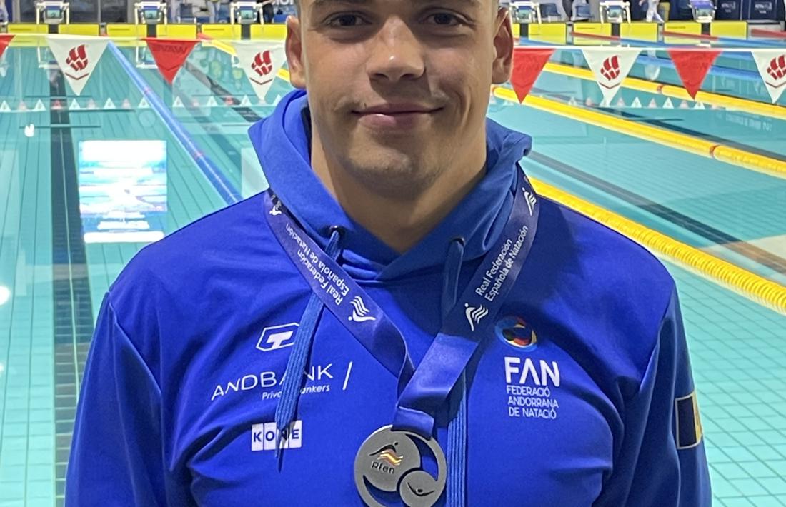 Kevin Teixeira, amb la plata.