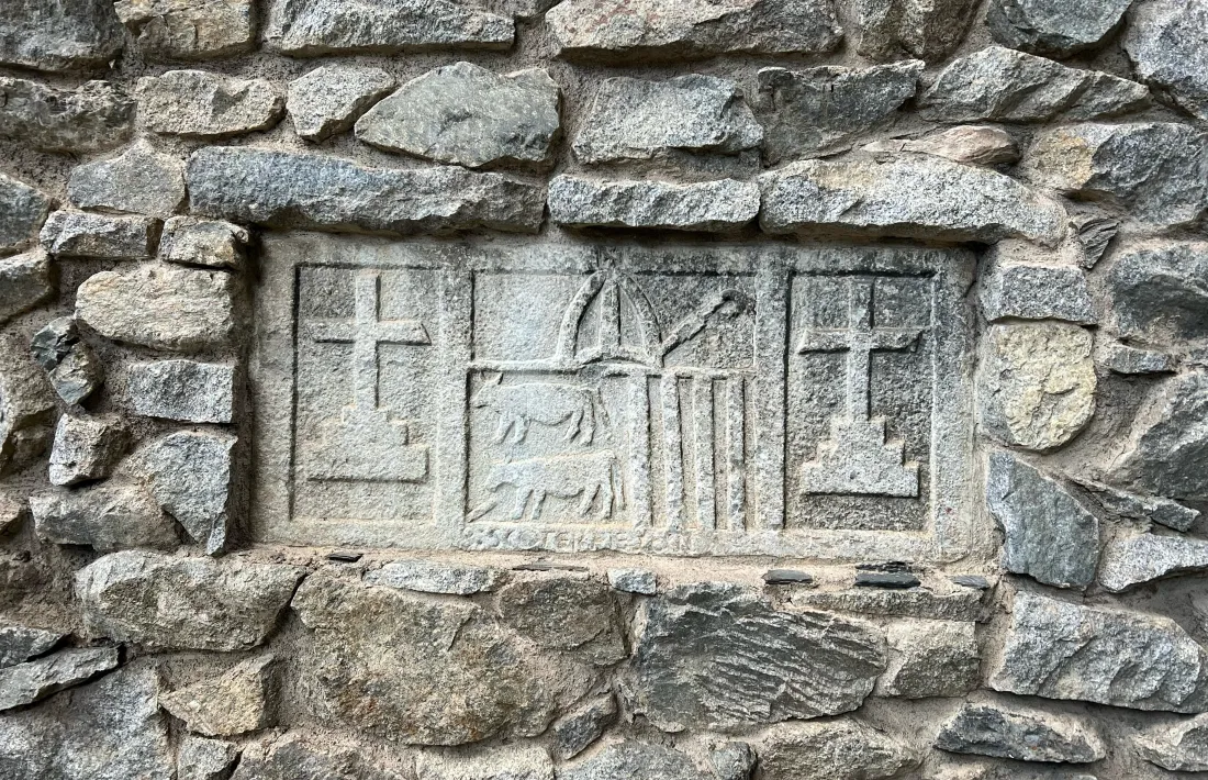 L'escut del XVII, sense les quatre barres de Catalunya.