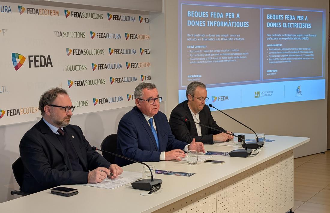 La presentació de les beques ha tingut lloc aquest mati a la seu de FEDA.