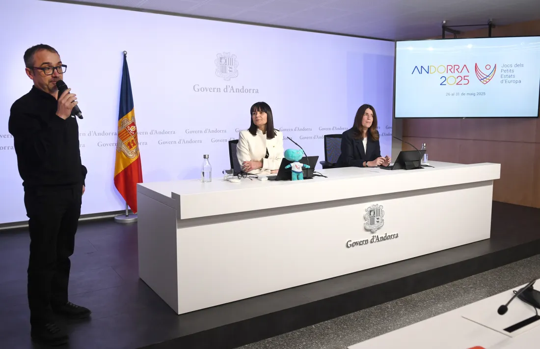 Toni Colom, Mònica Bonell i Anna García van presentar algunes pinzellades dels propers Jocs.