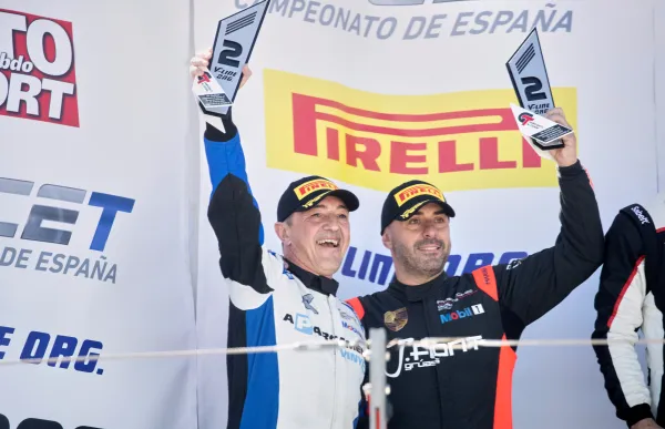 p. 29 joan vinyes podi al campionat d'espanya foto fotoesport