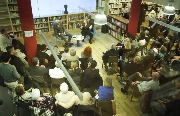 p. 15 Frank Garcia - Facundo Santana