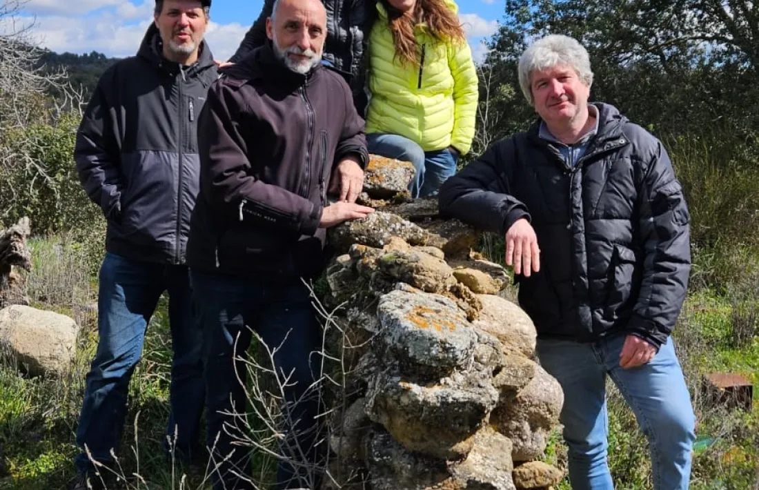 Els cinc integrants d’Odara Trio, que es diu així per despistar.