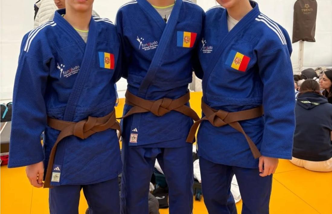 Els tres lluitadors, a Teplice.