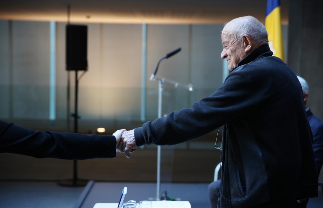 Mossèn Ramon ha presentat avui 'Carta d’un capellà jubilat als seus amics'.