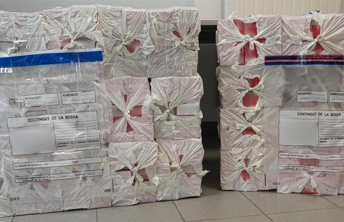 El tabac comissat dissabte al Pas de la Casa.