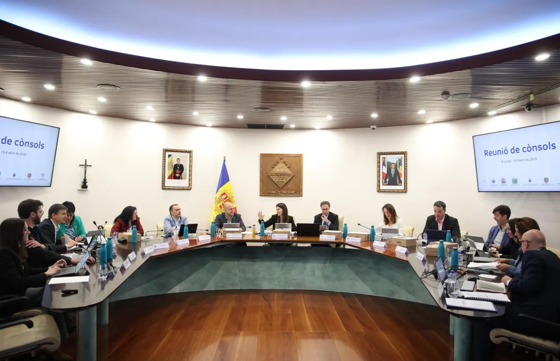 Un moment de la reunió de cònsols celebrada al Comú d’Encamp.