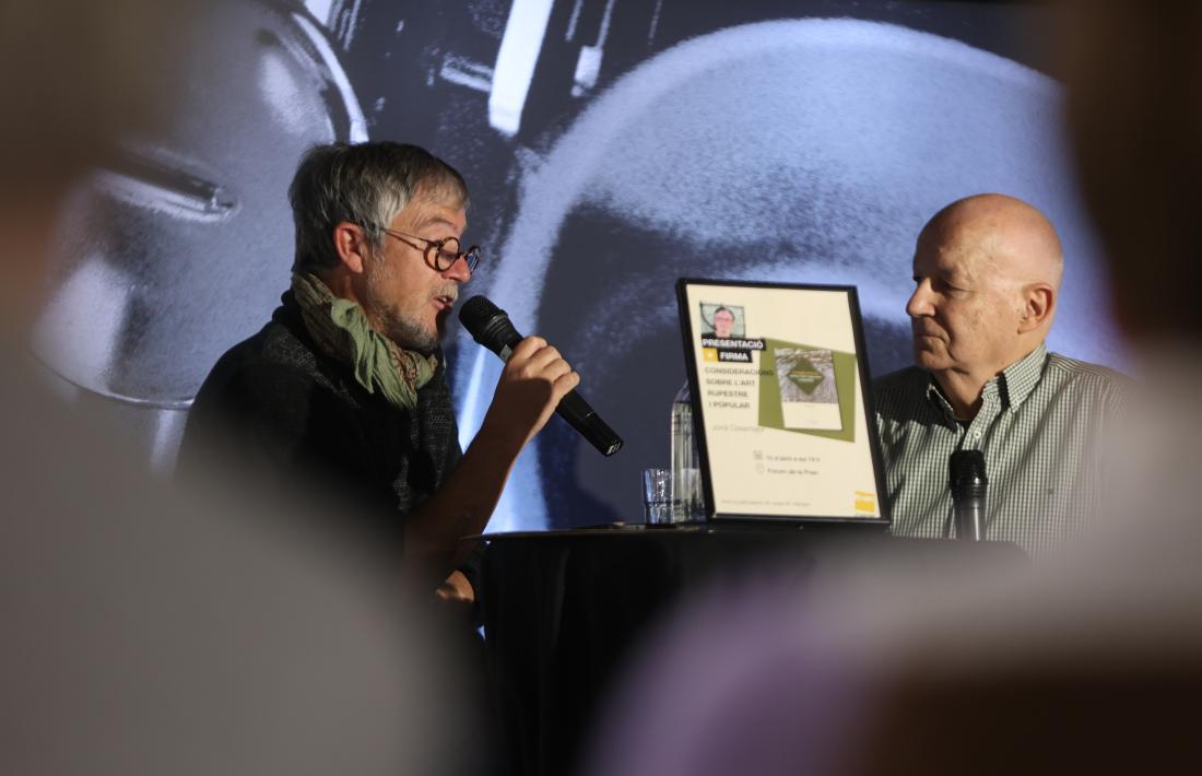 Jordi Casamajor va peresentar ahir al Fòrum FNAC ‘Consideracions sobre l’art rupestre’.