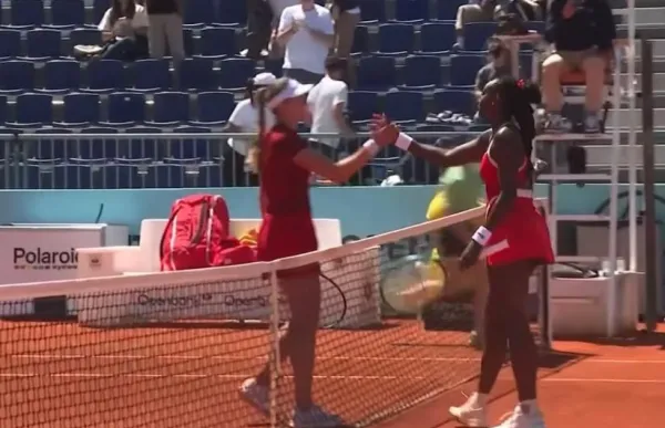 p. 53 vicky i alycia parks foto instagram