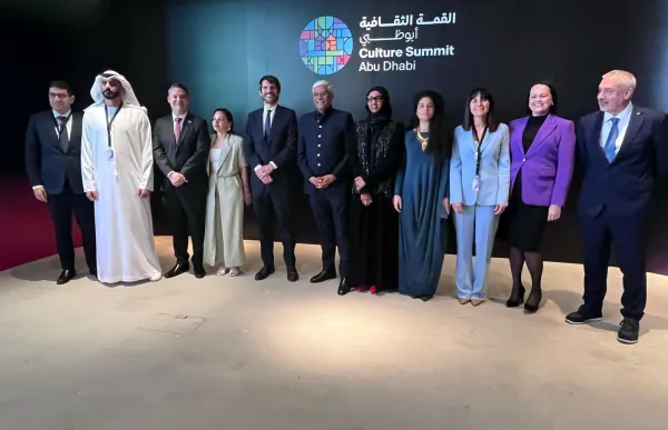 Bonell Abu Dhabi (1) (002)