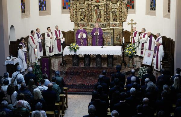 p. 03 funeral papa francesc_sfga cesteve