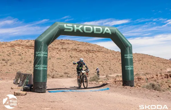 p. 29 ramon aranda titan desert morocco foto titan desert