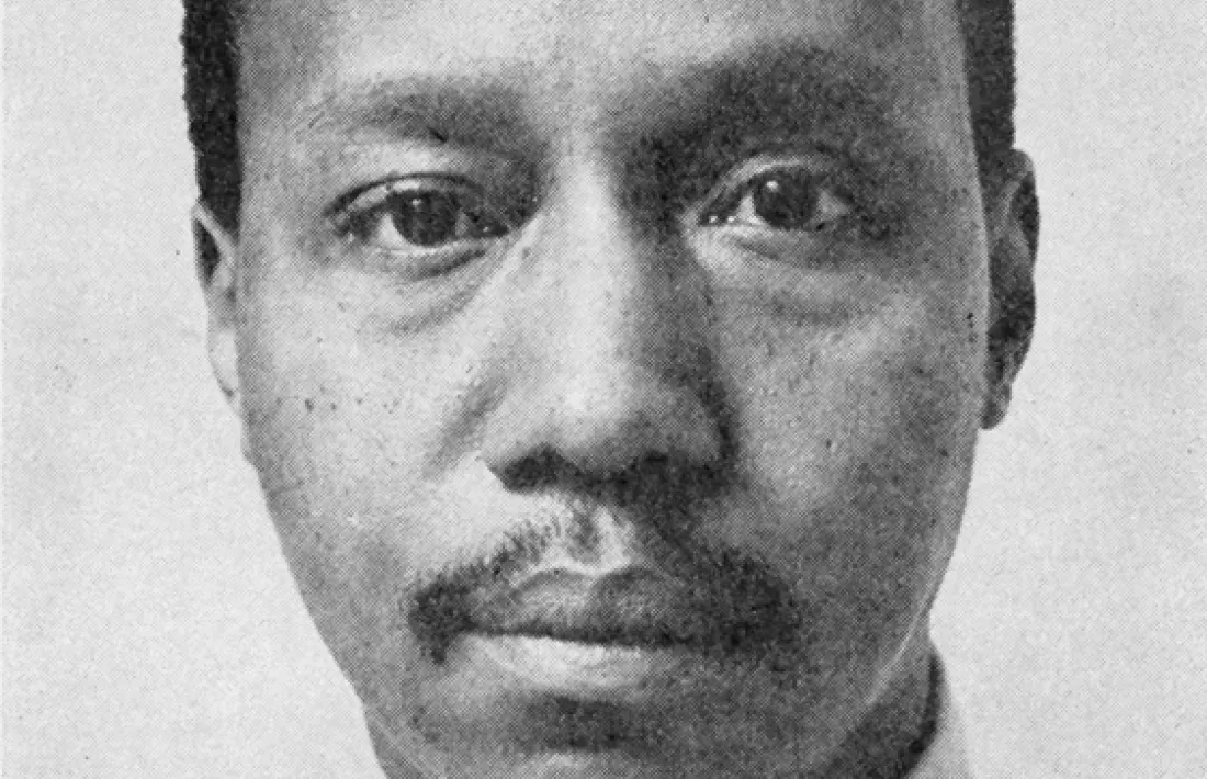 Nascut a Panamà de pares jamaicans, Alstons Anderson (1924-2008) es va criar a Carolina del Nord i durant la II Guerra Mundial va ser destinat a Europa. 