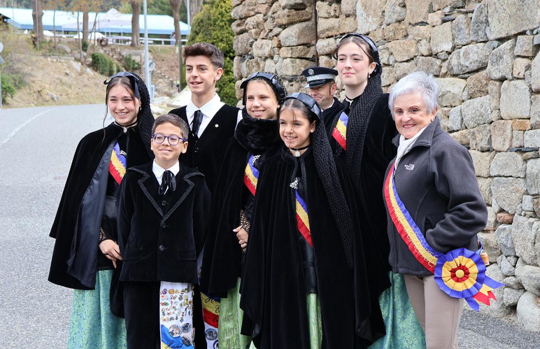 Pubilles i hereus no s'han perdut la festa de Sant Miquel d'Engolasters.