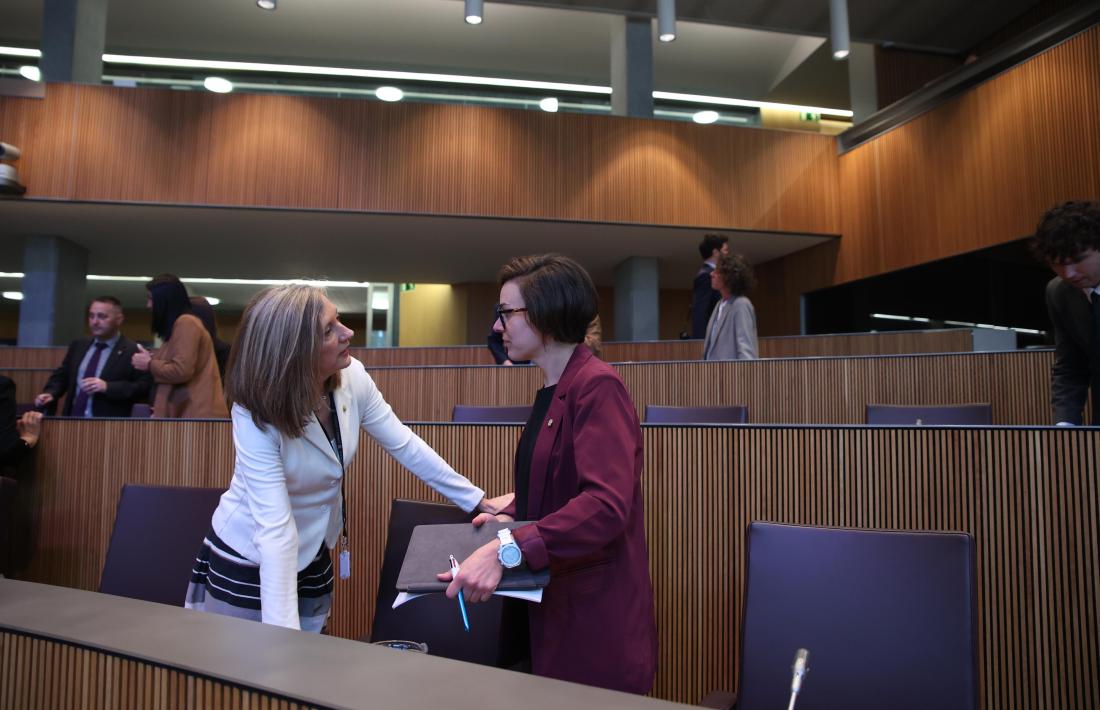 Les parlamentàries de Concòrdia, Maria Àngels Aché i Núria Segués, al Consell General.