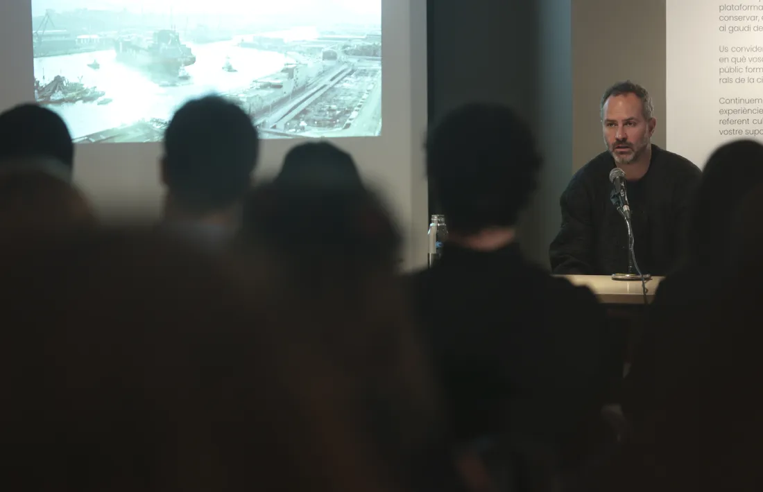 El curador del Guggenheim Bilbao, Manuel Cirauqui, a la jornada sobre el futur dels museus organitzada pel CAE.