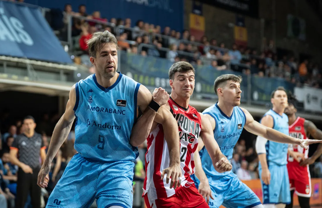 Nacho Llovet, en el seu partit contra el Bàsquet Girona.