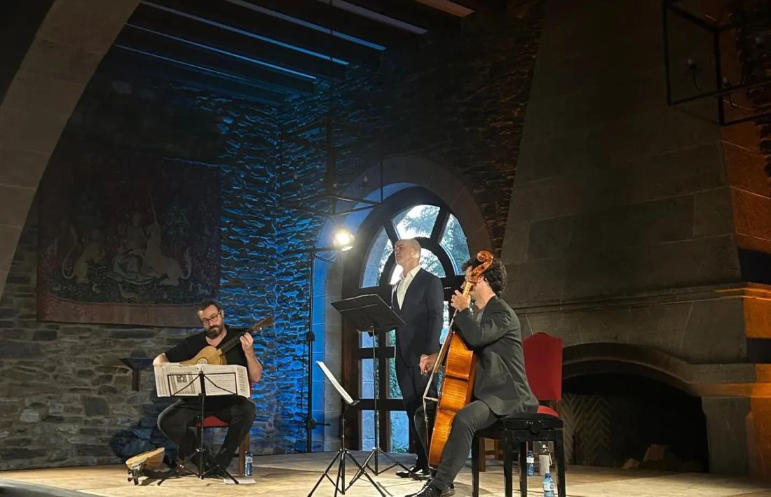 El concert de la passada edició a Castellciutat, amb L’Atzavara. 