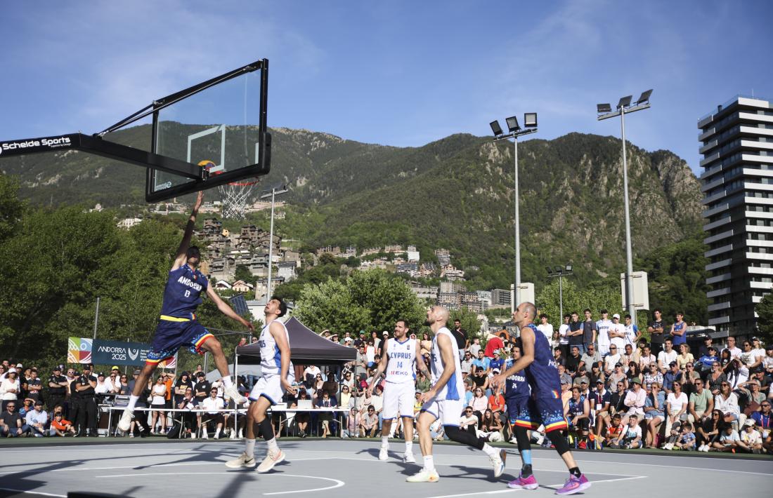 Alexis Bartolomé, un dels jugadors de la selecció de 3x3.