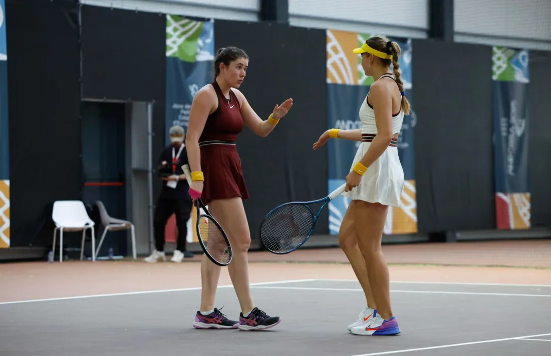Judit Cartañà i Vicky Jiménez, bronze en dobles.