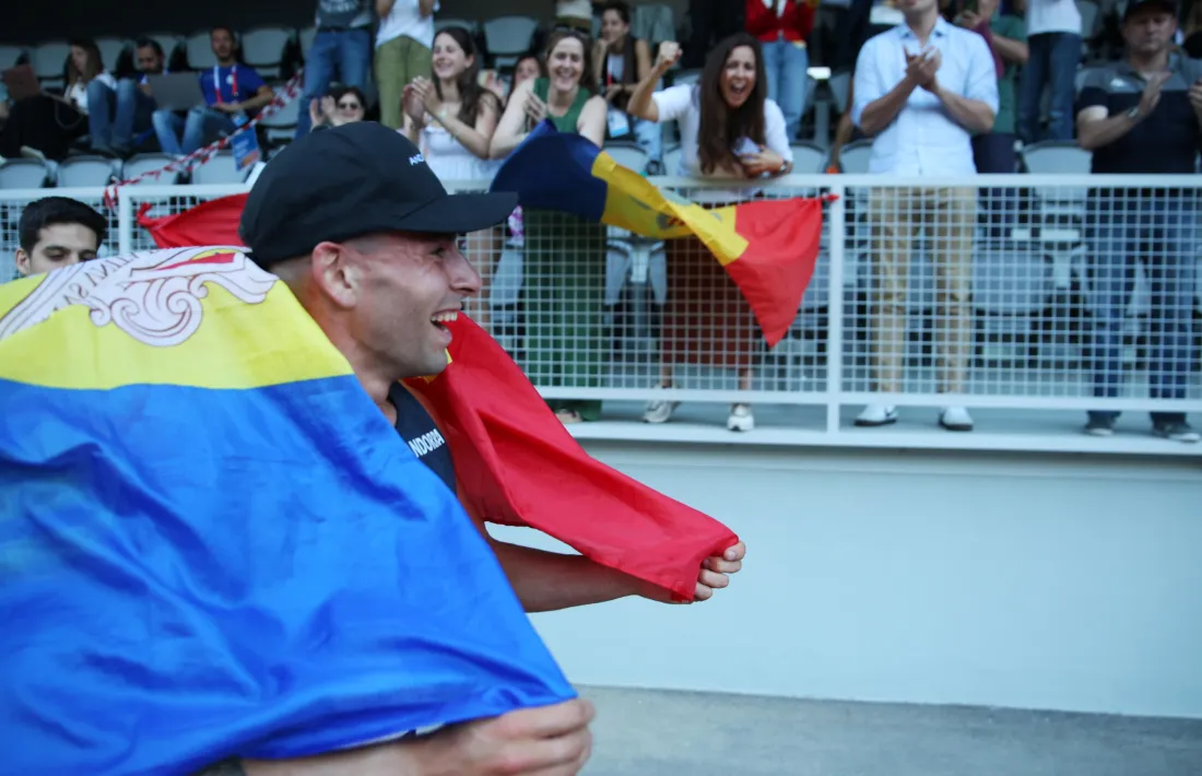 Nahuel Carabaña celebra el seu segon or.