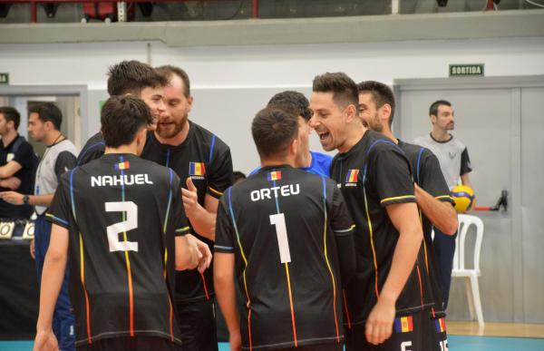 p. 28 volei foto favb