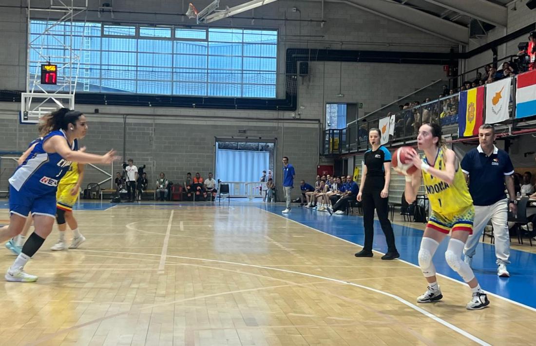 Nova derrota de la selecció.
