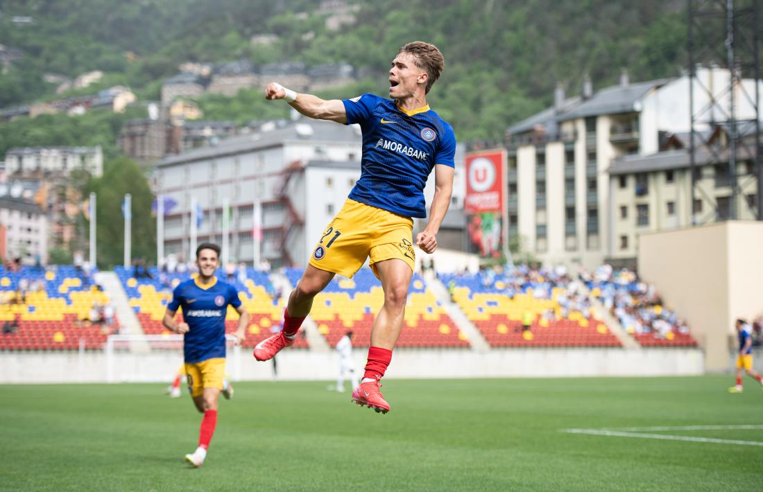 Josep Cerdà celebra l’1 a 0 contra l’Eivissa, que va arribar en un moment en què els eivissencs eren millors.
