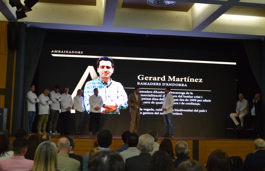 Presentació dels ambaixadors gastronòmics durant l’acte.