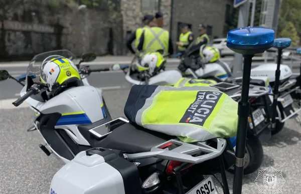 transit motos campanya poli