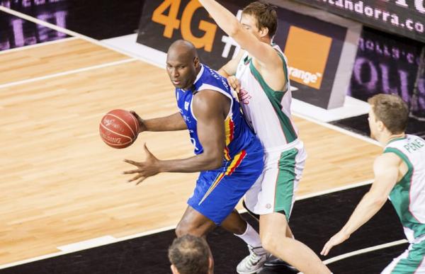 p. 37 nathan jawai foto acb photo