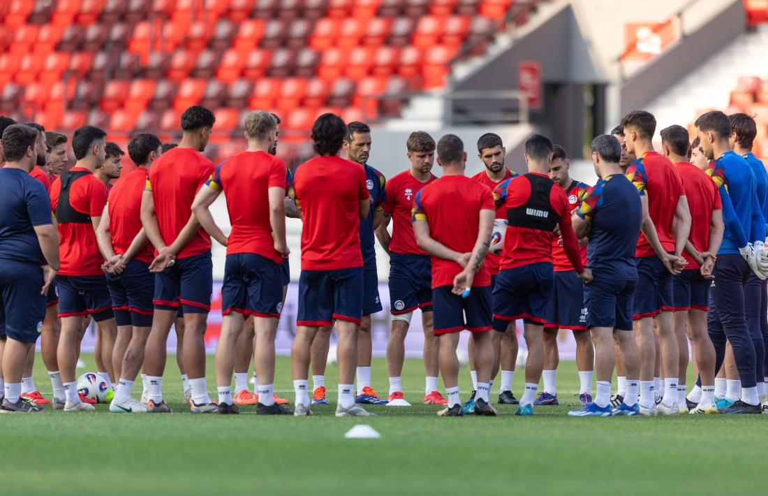La selecció de Koldo Alvarez De Eulate visita Sèrbia volent emular el partit contra Anglaterra.