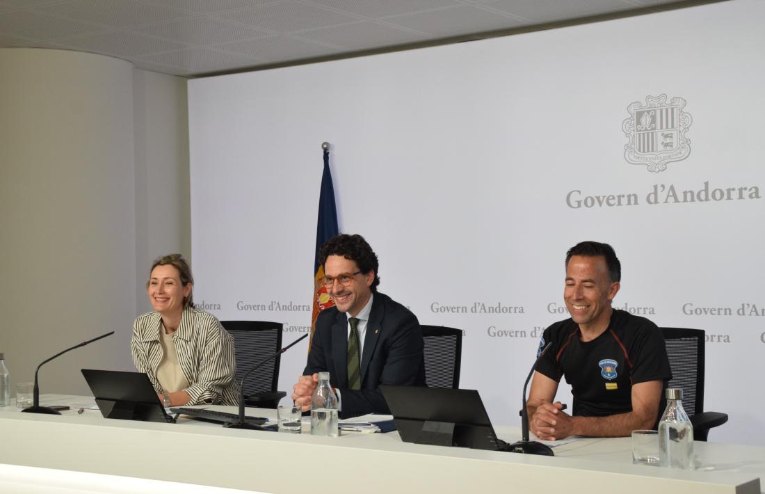 Sílvia Ferrer, Guillem Casal i Ferran Teixidó han presentat el nou reglament de caça.