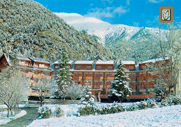 221-Hotel-Coma