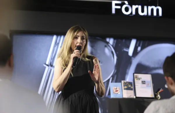 p. 21 Lucrezia Mameghani - Facundo Santana