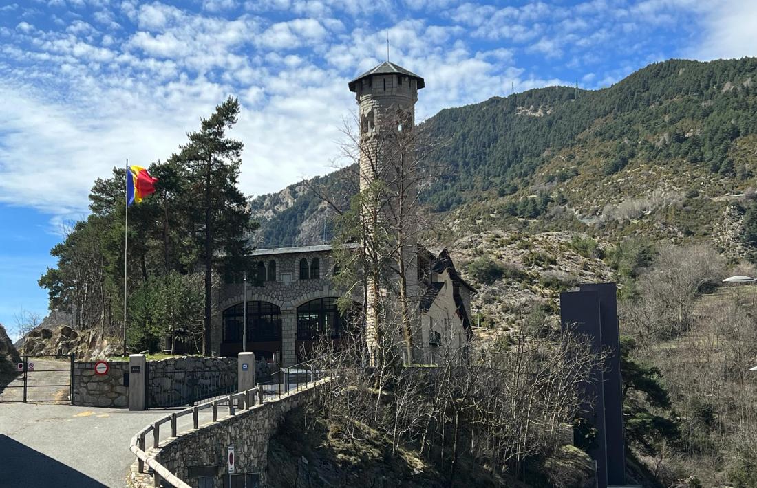 Ràdio Andorra, seu d’Andorra Turisme.
