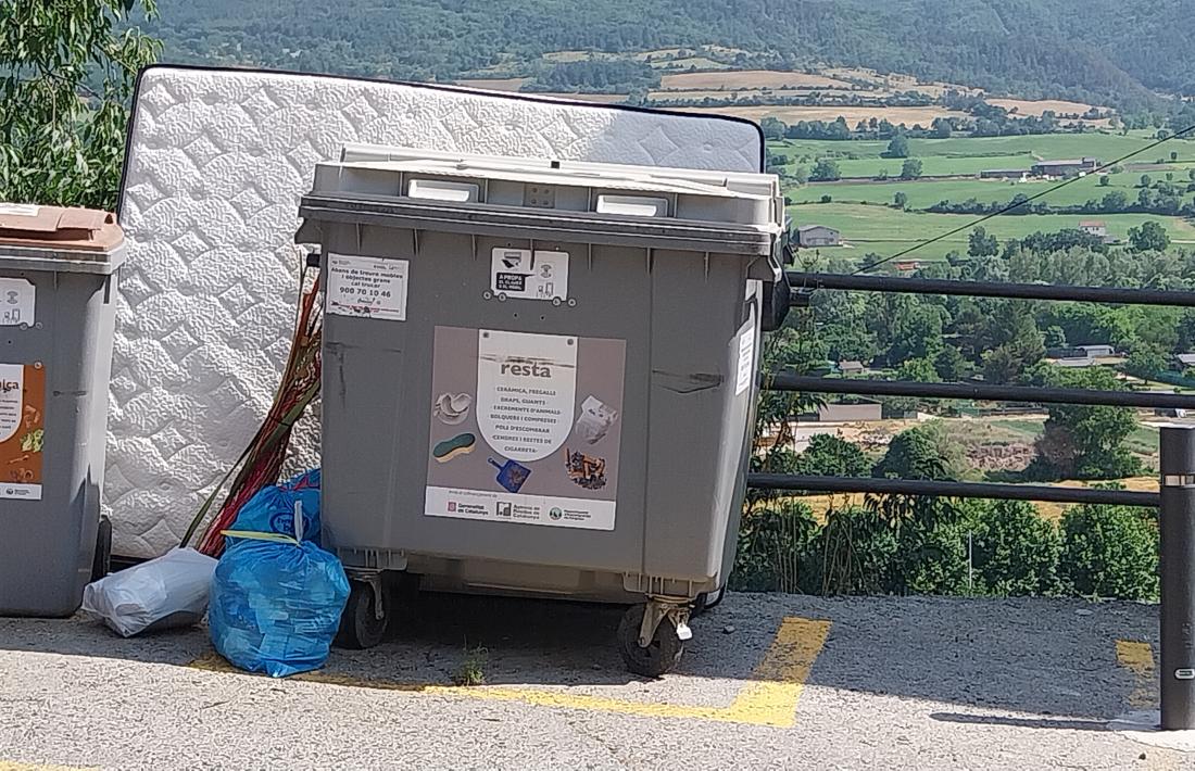 També és cert que no tots els comportaments són precisament cívics. 
