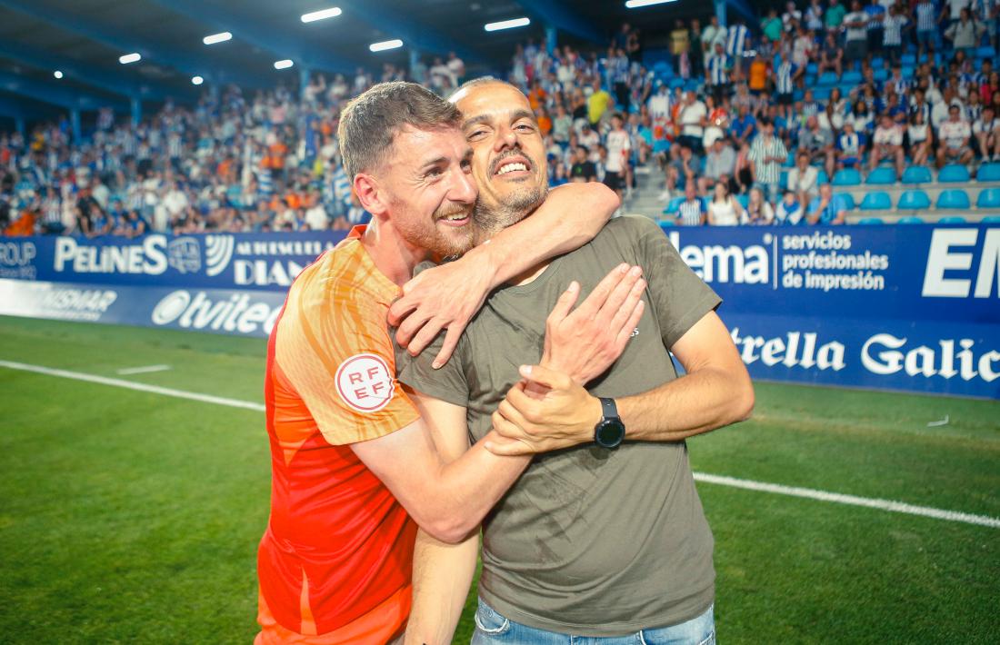 Albert 'Beto' Company, de segon entrenador, a interí a ser el que va ascendir a l'FC Andorra.